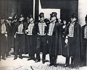 http://www.umbertogiordano.com/img/biografia/6/cavalieri_G.jpg